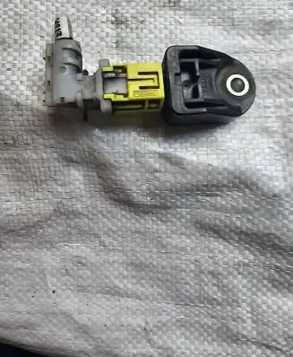 Toyota RAV 4 (XA30) Airbag deployment crash/impact sensor 8917342080 70127NYTG