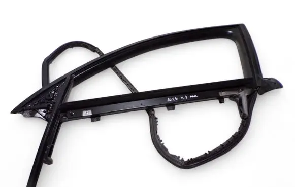 Audi A6 S6 C6 4F Front door window/glass frame 4F0837629