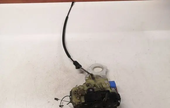 Seat Ibiza III (6L) Front door lock 991990101 837015AM 15AMC3B1
