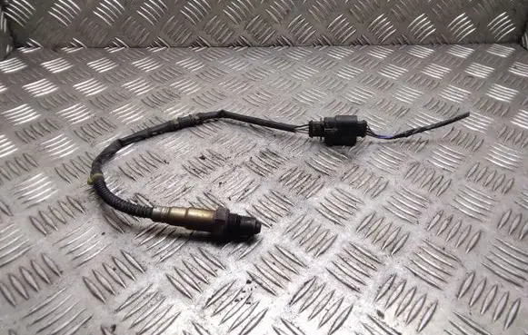 Volkswagen Golf V Lambda probe sensor 036906262 0258006593