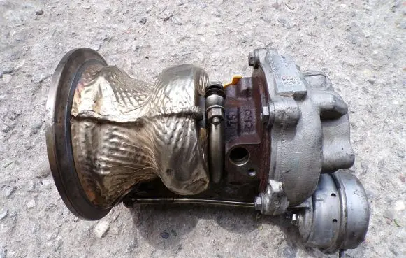 Audi A5 Turbo 06M145701N