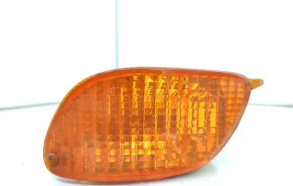 Ford Focus Front indicator light XS4113369A