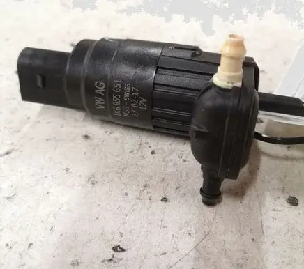 Skoda Fabia Mk3 (NJ) Windscreen/windshield washer pump 1K6955651