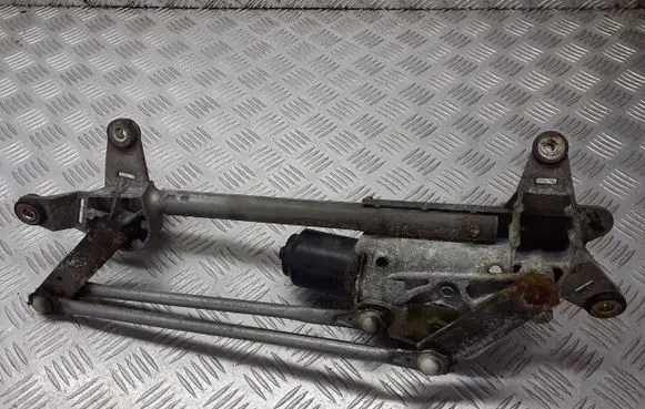 Honda Accord Front wiper linkage 