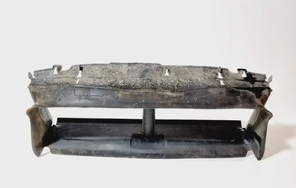 Ford Focus Intercooler air guide/duct channel BM518314BC BM518314