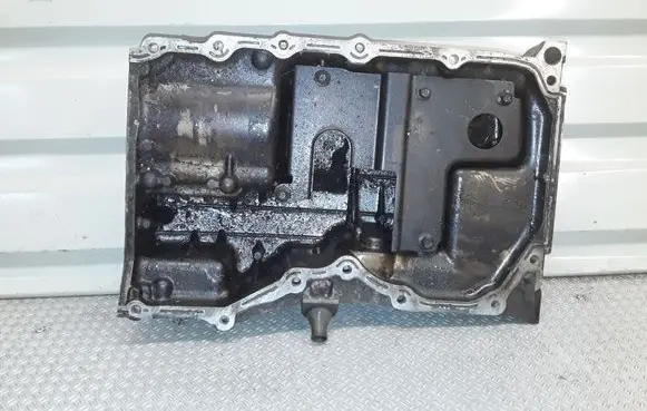Volvo V50 Oil sump 6M2C6675BA