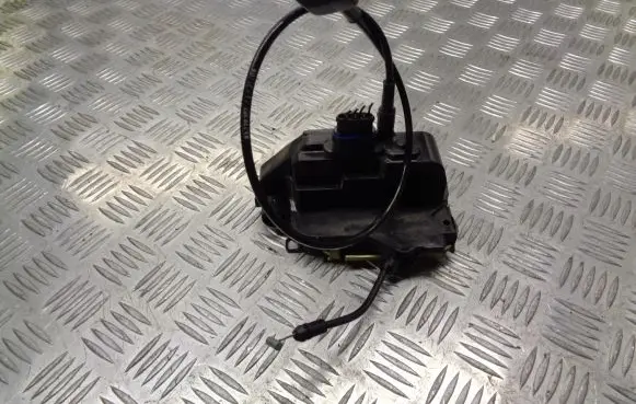 Renault Scenic II - Grand scenic II Front door lock