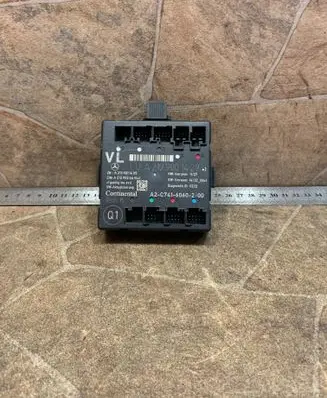 Mercedes-Benz E W212 Door control unit/module A2129001429