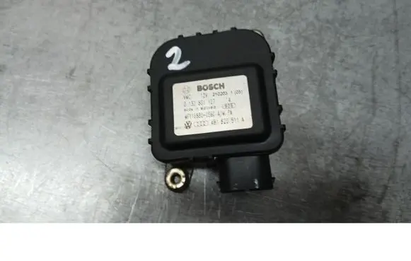 Audi A6 Allroad C5 Coolant heater control valve 0132801127