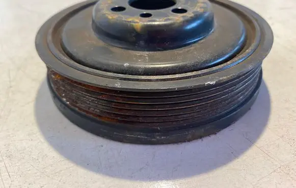 Audi A5 8T 8F Crankshaft pulley 038105243M