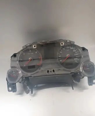 Audi A8 S8 D3 4E Speedometer (instrument cluster) 4E0920900F 4E0910900 110080101008