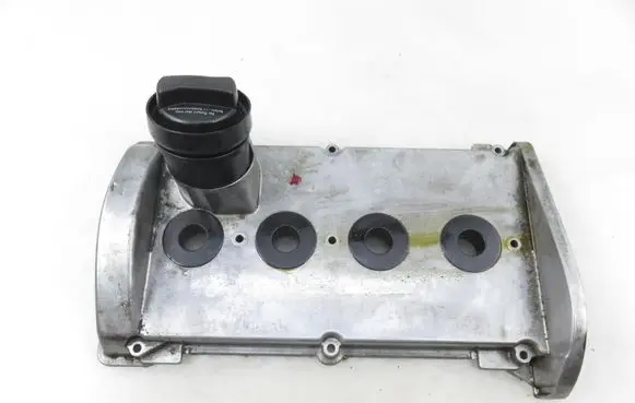 Seat Leon (1M) Rocker cam cover 06A103475P