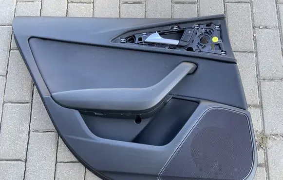 Audi A6 S6 C7 4G Rear door card panel trim 4G0867305