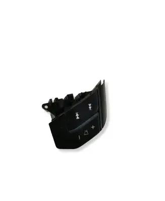 Volvo XC90 Steering wheel buttons/switches 30710266