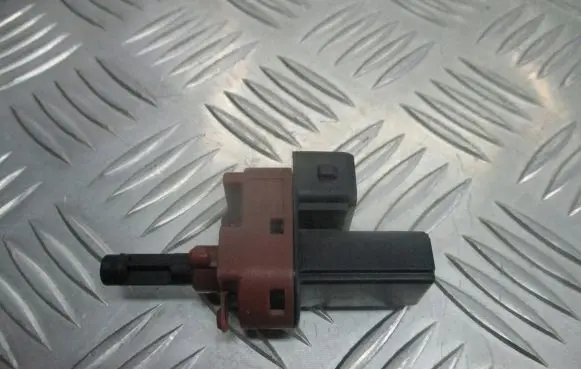 Mazda 2 Brake pedal sensor switch 2S6T-7C534-AA