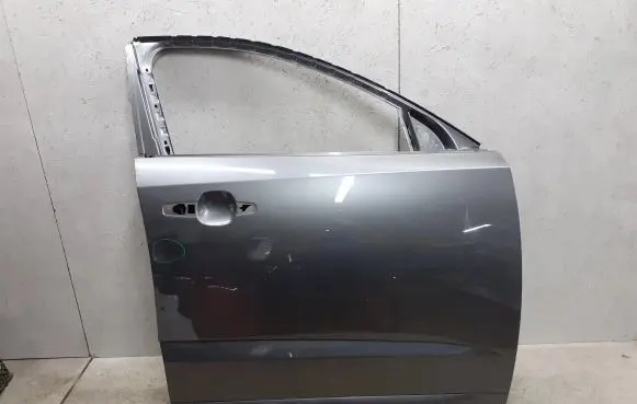 Jaguar E-Pace Front door