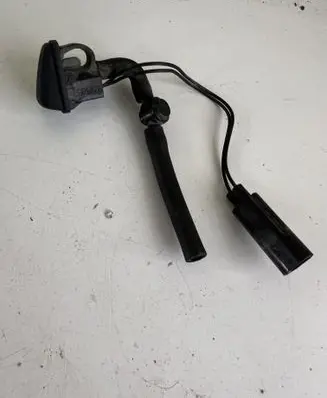Land Rover Discovery 3 - LR3 Windshield washer spray nozzle 