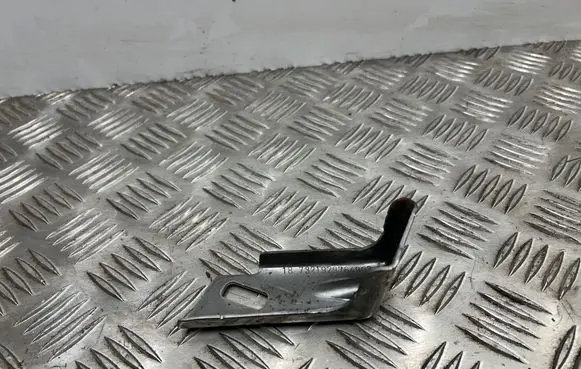 BMW M5 F90 Muffler mount bracket/holder 9297649