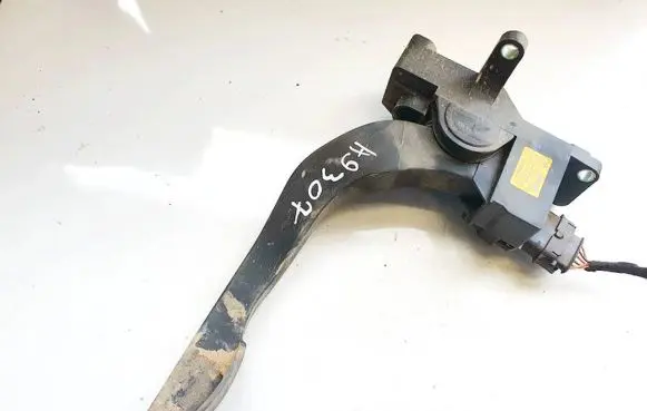 Iveco Daily 30.8 - 9 Accelerator throttle pedal 0281002632 887505407