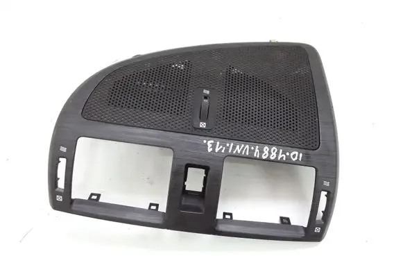 Toyota Avensis T270 Dash center air vent grill 55670051