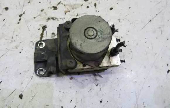 Hyundai i20 (GB IB) ABS Pump 61589-45200