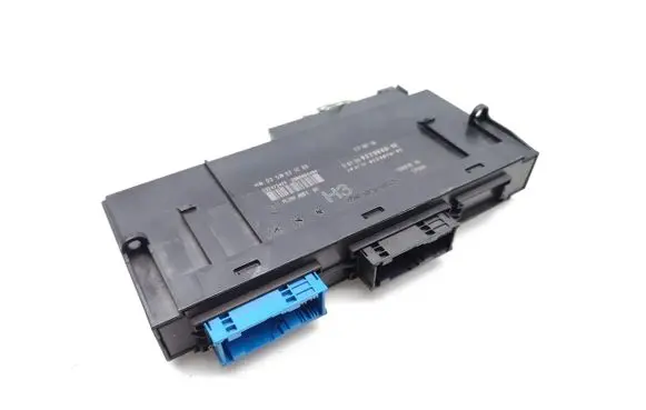BMW 1 E81 E87 Comfort/convenience module 9229880 61.359229879-02 61.359229880-02