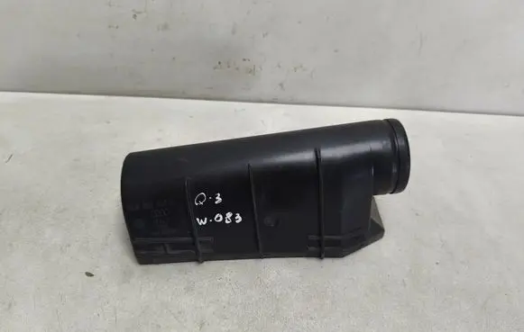 Audi Q3 8U Air intake duct part 8U0805962A