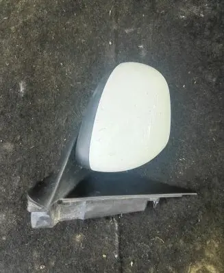 Fiat 500L Front door electric wing mirror