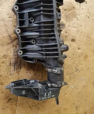 Ford Transit Intake manifold 1047092S01