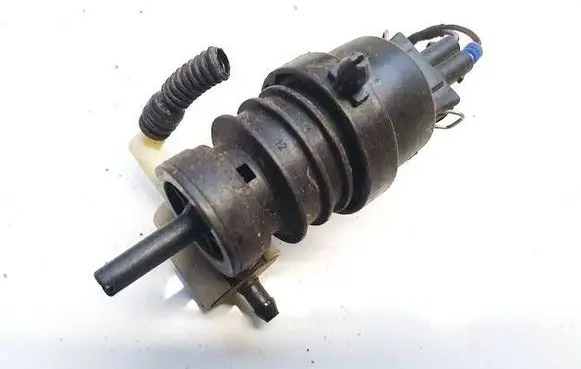 Opel Zafira A Windscreen/windshield washer pump
