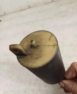 Vacuum air tank