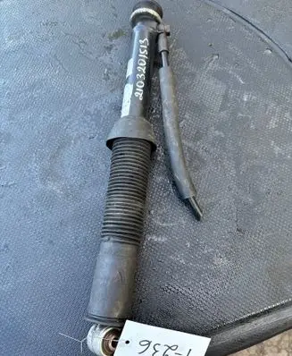 Mercedes-Benz E W210 Rear window strut damper T336