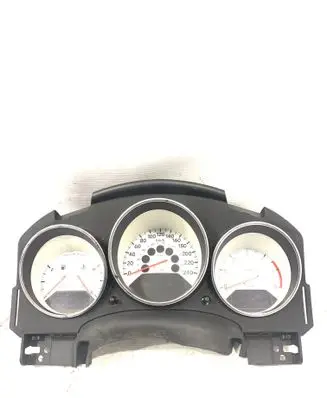 Dodge Caliber Speedometer (instrument cluster) 04840659AA 24269803 9YD471DVAB