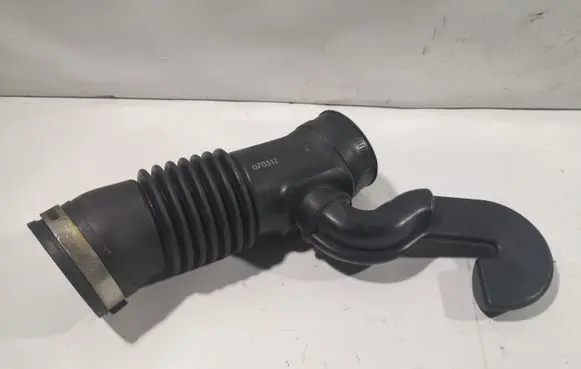 Subaru Impreza II Air intake hose/pipe