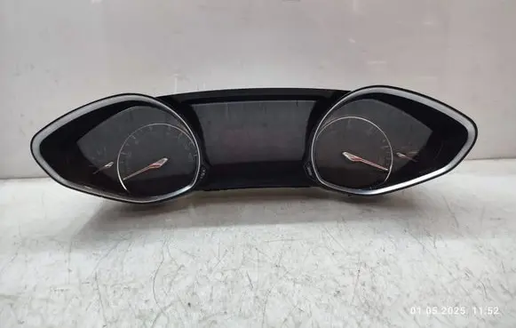 Peugeot 308 Speedometer (instrument cluster) 9809838880