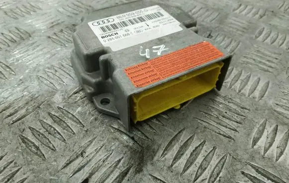 Audi A4 S4 B7 8E 8H Airbag control unit/module 8E0959655G