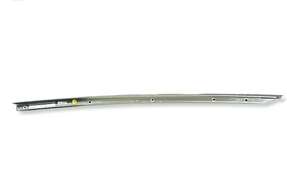 BMW 4 F32 F33 Front door glass trim molding 27102014 7279768