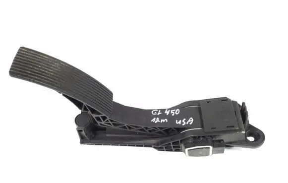 Mercedes-Benz GL X164 Accelerator throttle pedal A1643000504