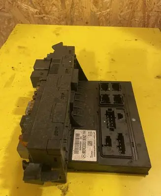 Mercedes-Benz E W211 Comfort/convenience module 0035455901