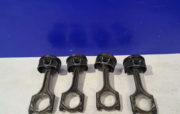 Volvo XC90 Piston 32213693