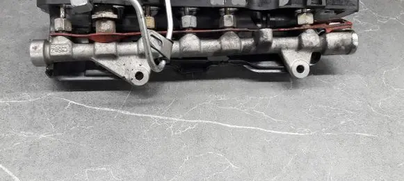 Renault Megane III Fuel main line pipe