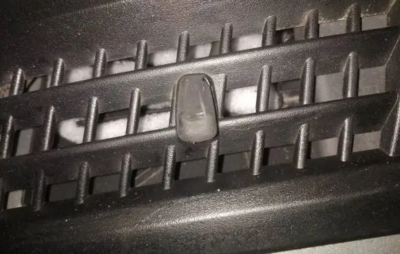Ford Transit Windshield washer spray nozzle 