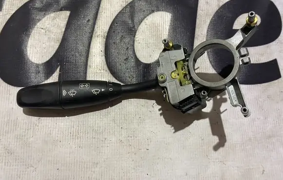 Mercedes-Benz Sprinter W906 Wiper control stalk a9065450110 9065450110