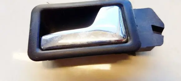 Rear door interior handle