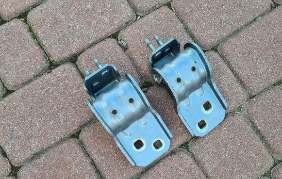 Opel Insignia A Tailgate/trunk/boot hinge 13247934