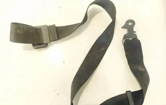 Mercedes-Benz A W168 Middle seatbelt (rear) 1688601985 556246700