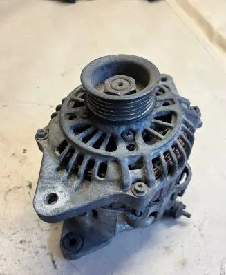 Subaru Forester SF Generator/alternator A2TA7591 23700AA280
