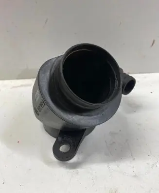 Audi A4 S4 B7 8E 8H Intake resonator 059129955D