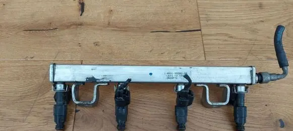 Ford C-MAX I Fuel main line pipe QQQQQQQQQQQ