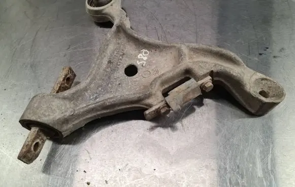 Volvo S80 Front lower control arm/wishbone 09173616